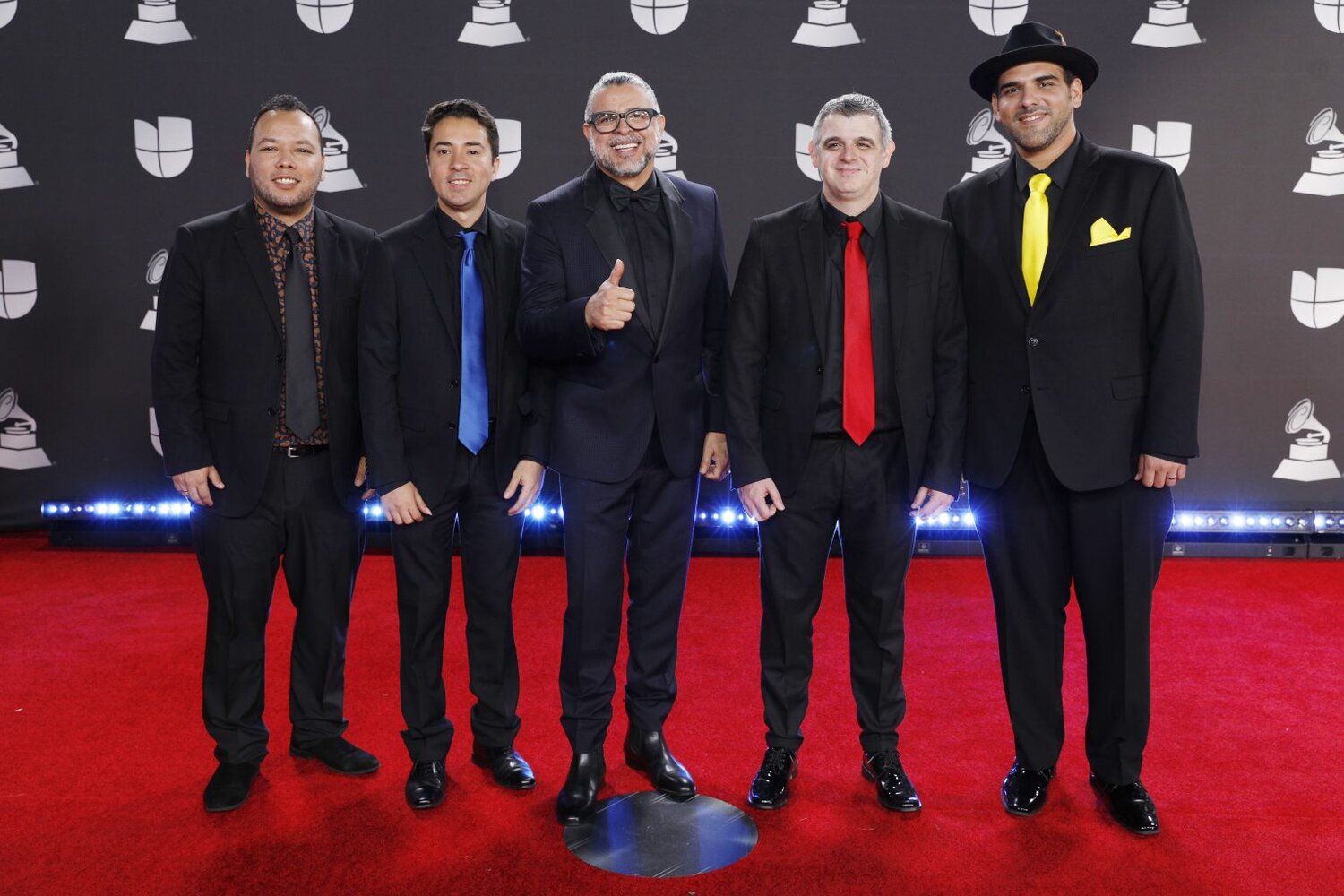 C4 Trío y Luis Enrique a los Grammy anglosajones - Guataca