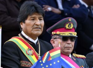 Los militares bolivianos llamaban antipatriotas a los opositores y hermano a Evo - Elizabeth Fuentes