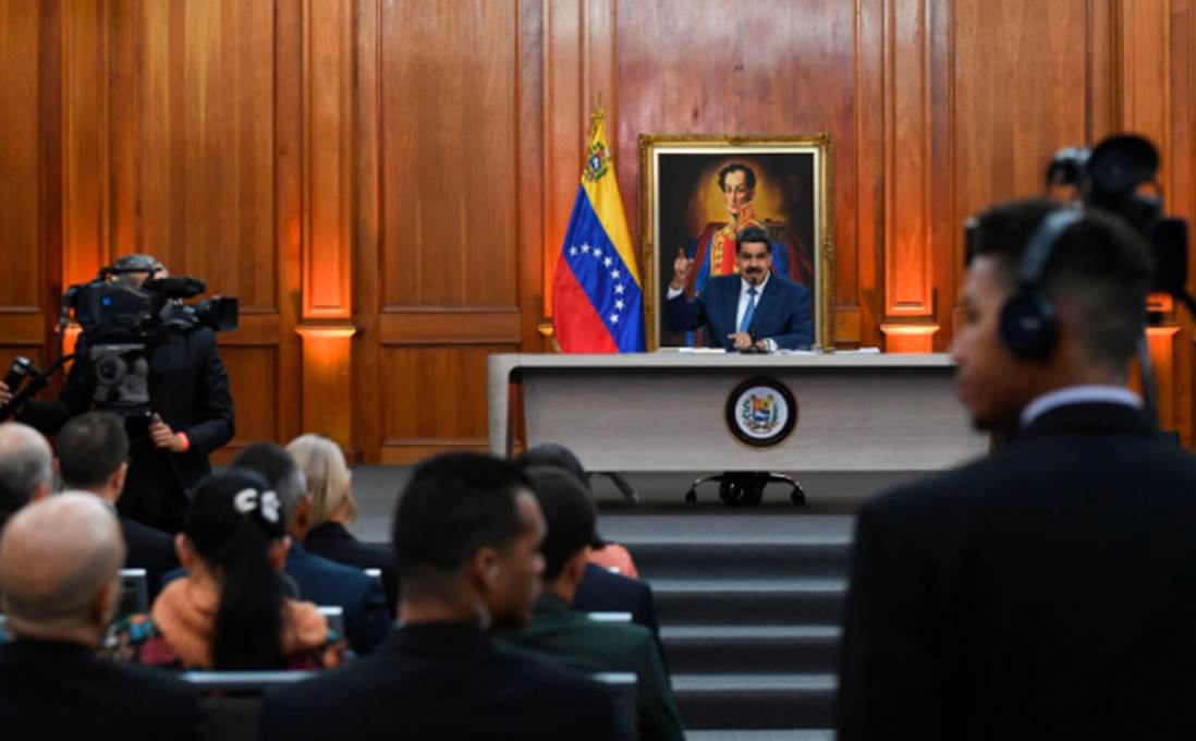 Venezuela, la intervención consentida - Joaquín Villalobos