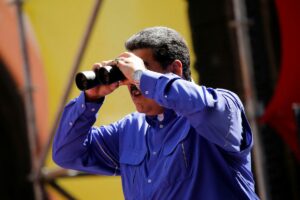 Nicolás Maduro, la guerra y las sanciones - Ibsen Martínez